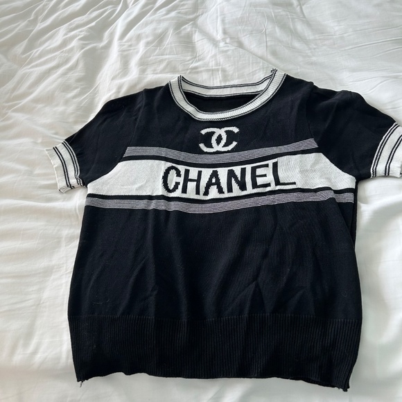 CHANEL TEE shirt - Picture 2 of 7